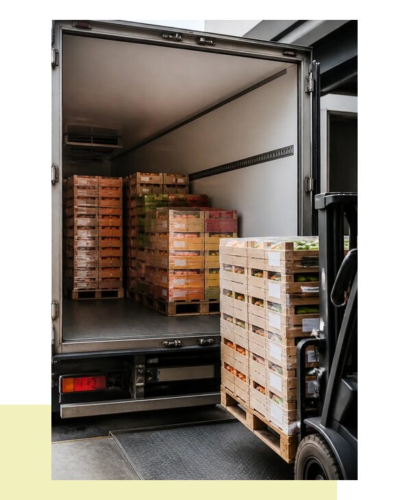 Перевозка сельхозпродукции на паллетах с доставкой в Лесосибирск